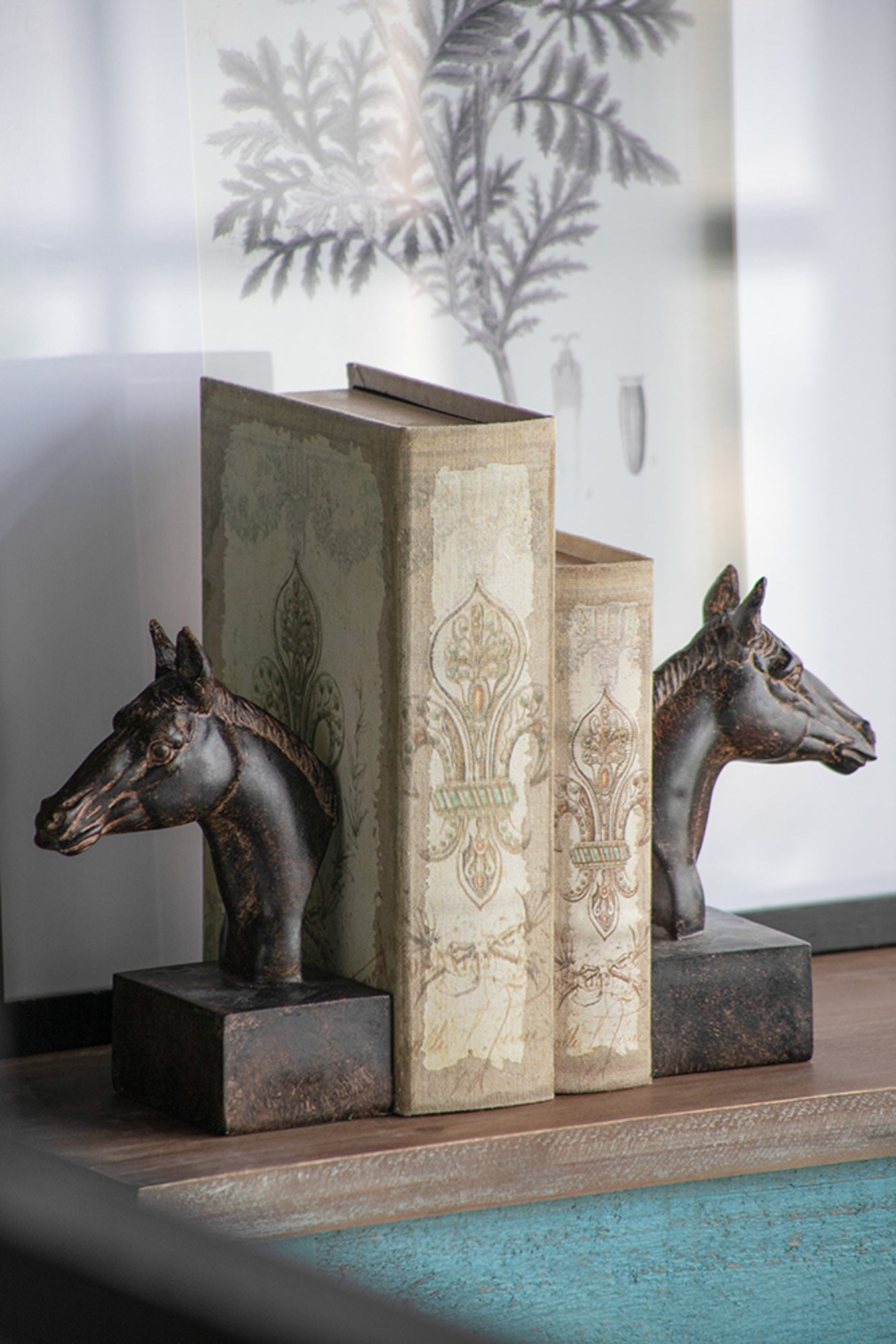 SCULPTURAL HORSE BOOKENDS