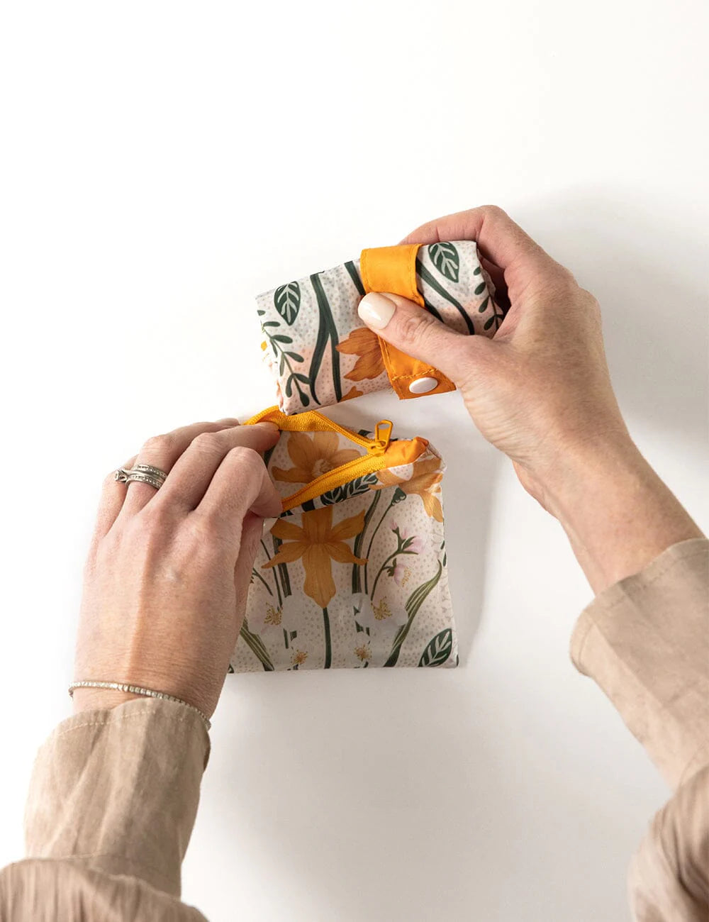 DAFFODIL REUSABLE SHOPPING BAG - LIMITED EDITION