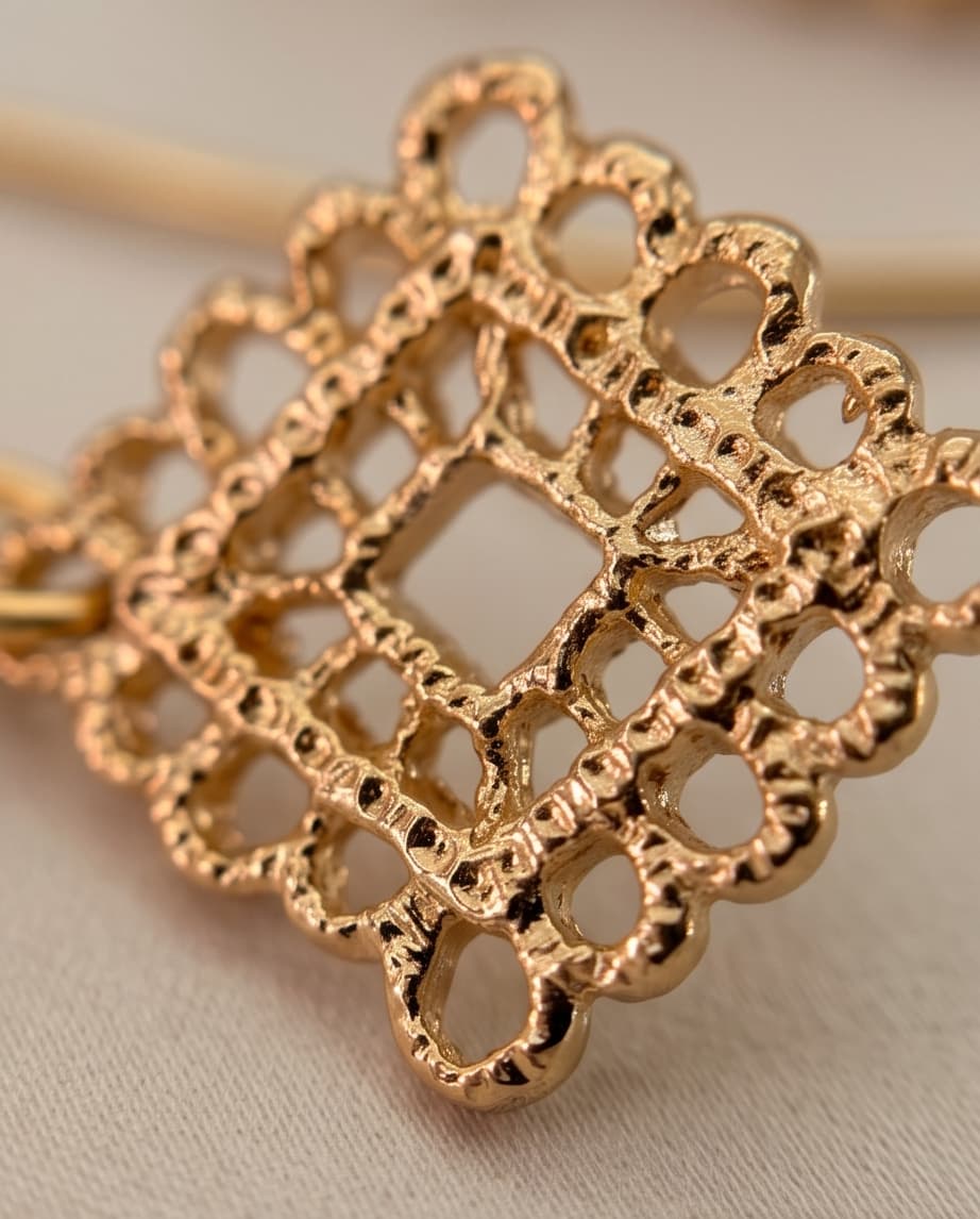 DIAMOND LACE EARRINGS - GOLD