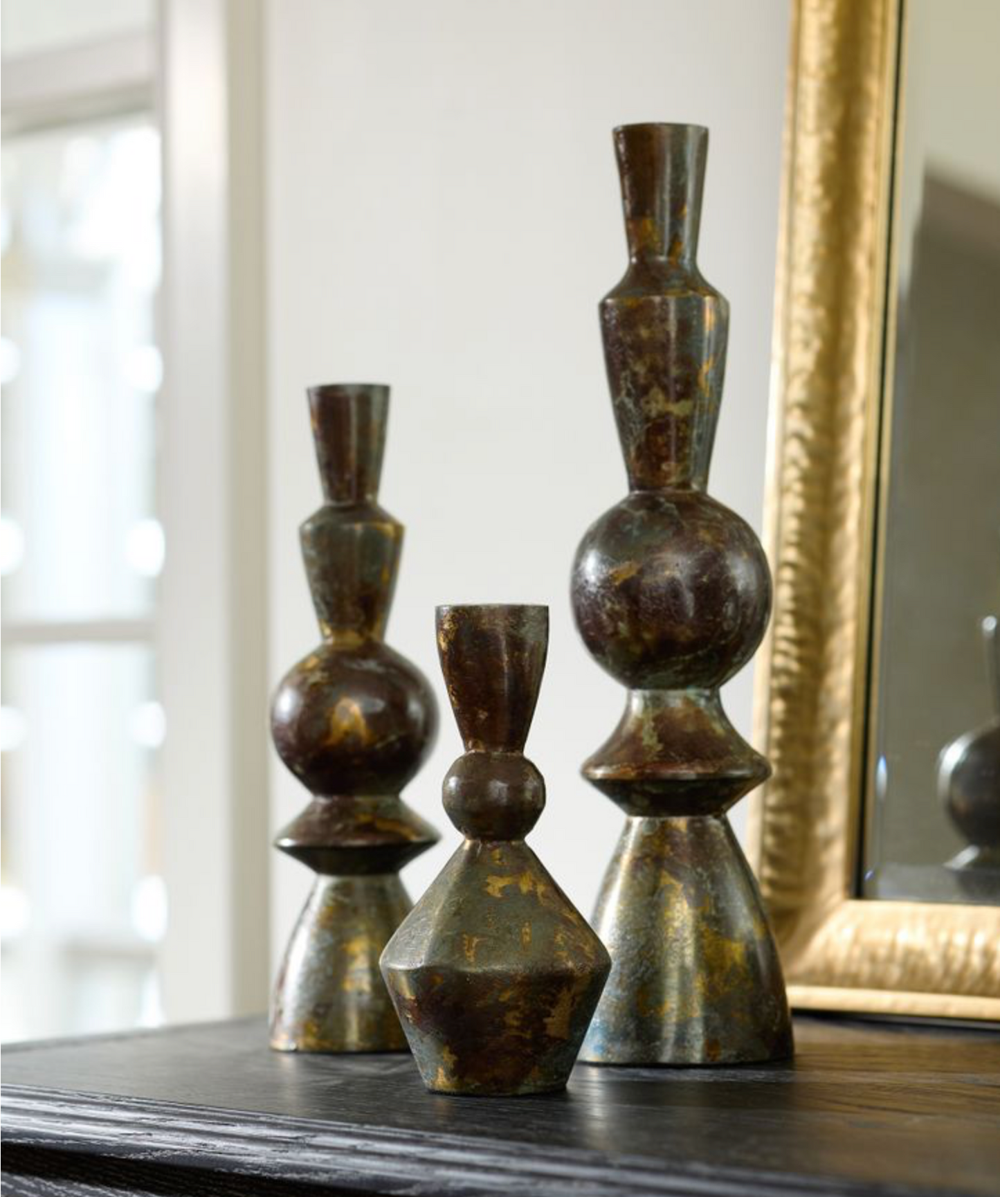 MAGNA TAPERED CANDLESTICK - SHORT