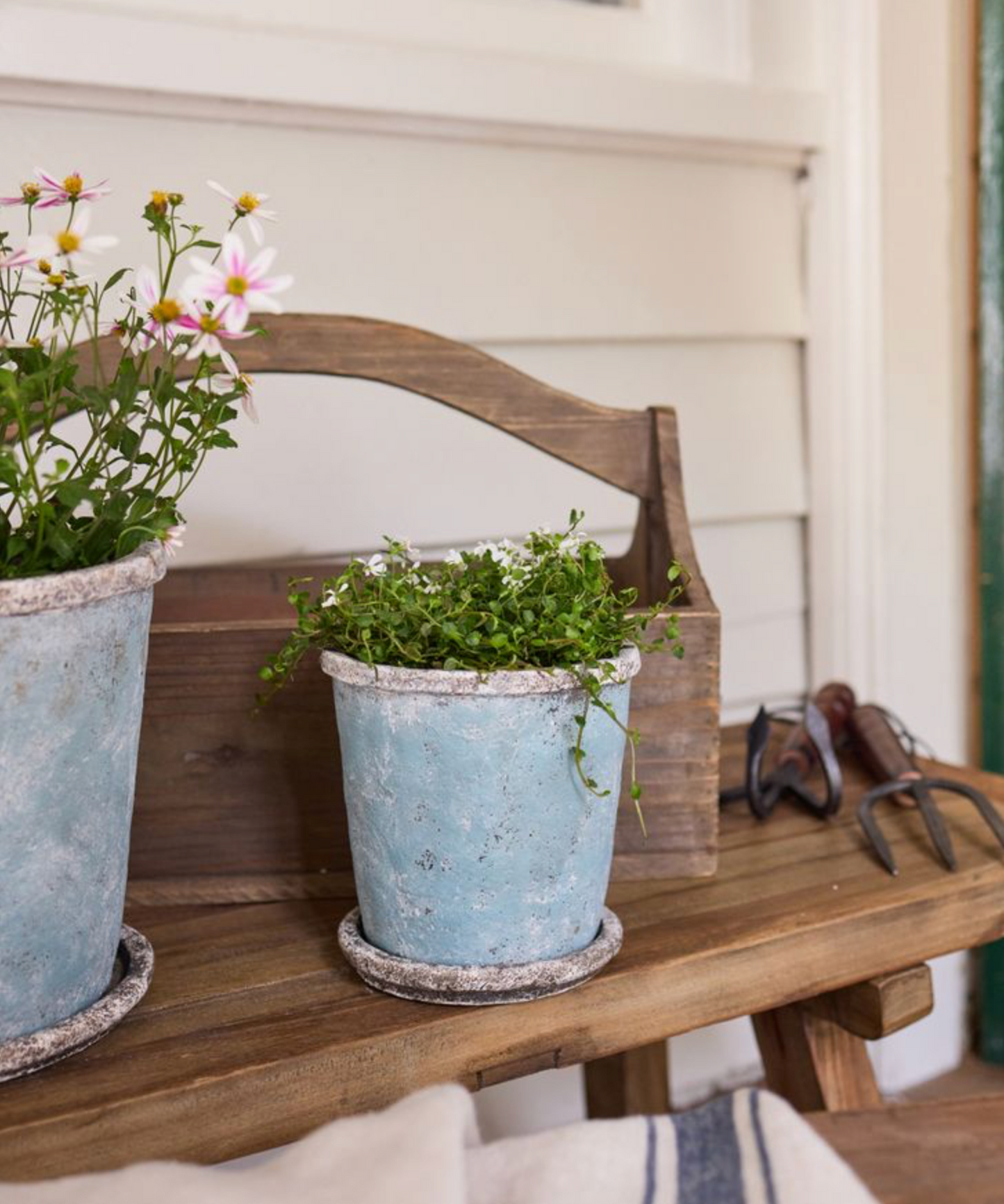 SEA BLUE PLANT POT & SAUCER - SMALL