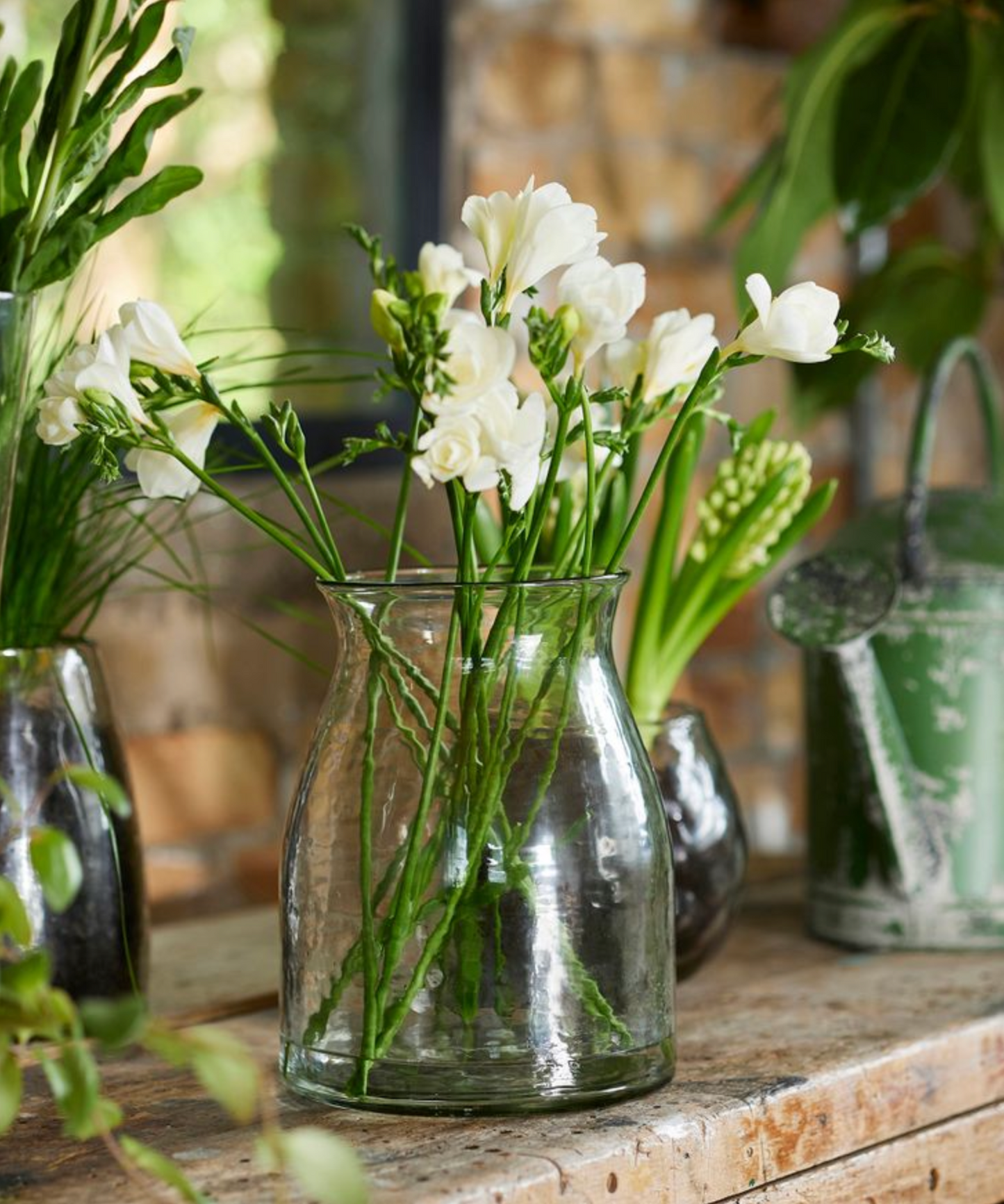 DAPPLED CLEAR GLASS FLUTED VASE
