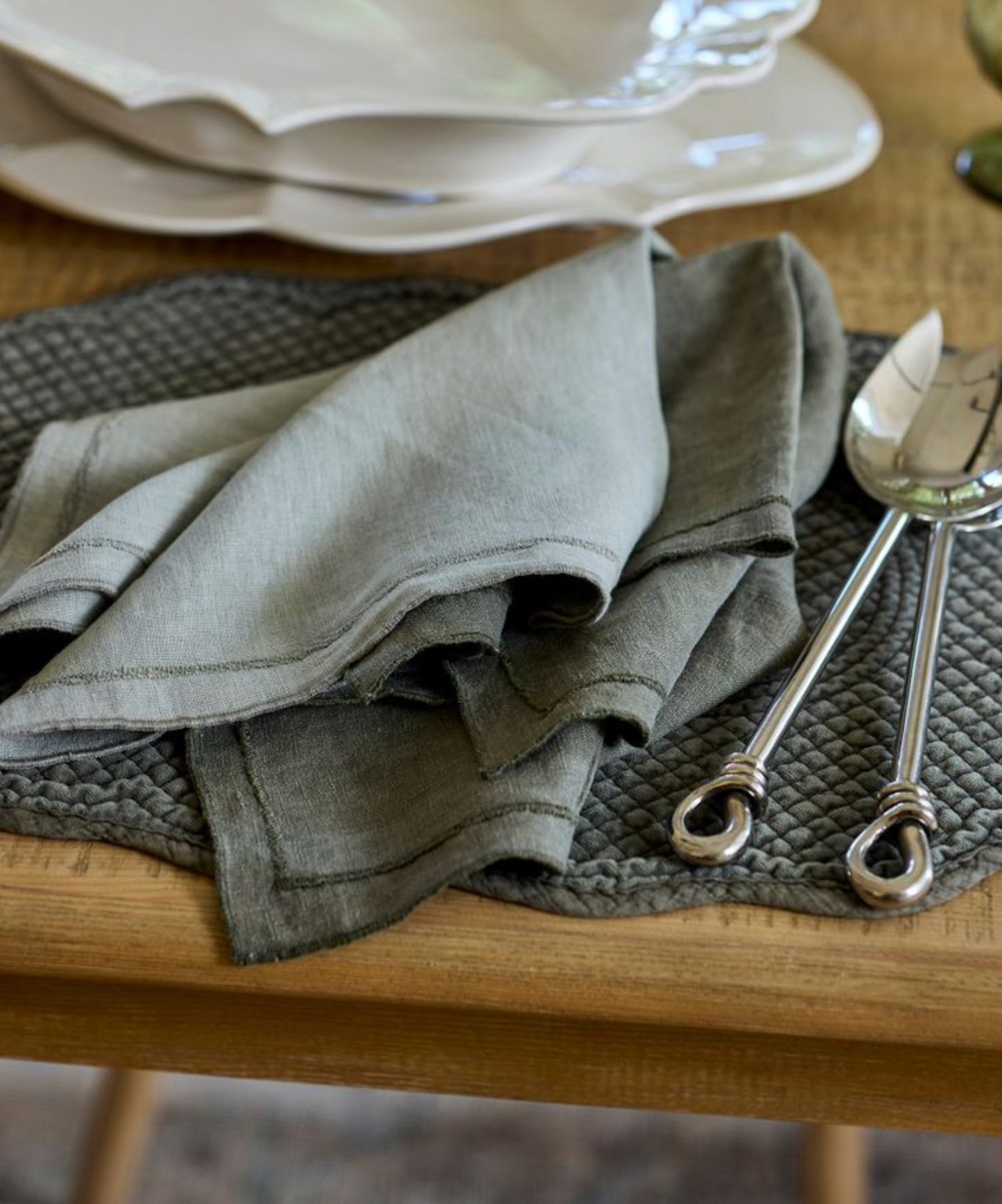 RILEY LINEN NAPKIN SET OF 4 - FOG BLUE