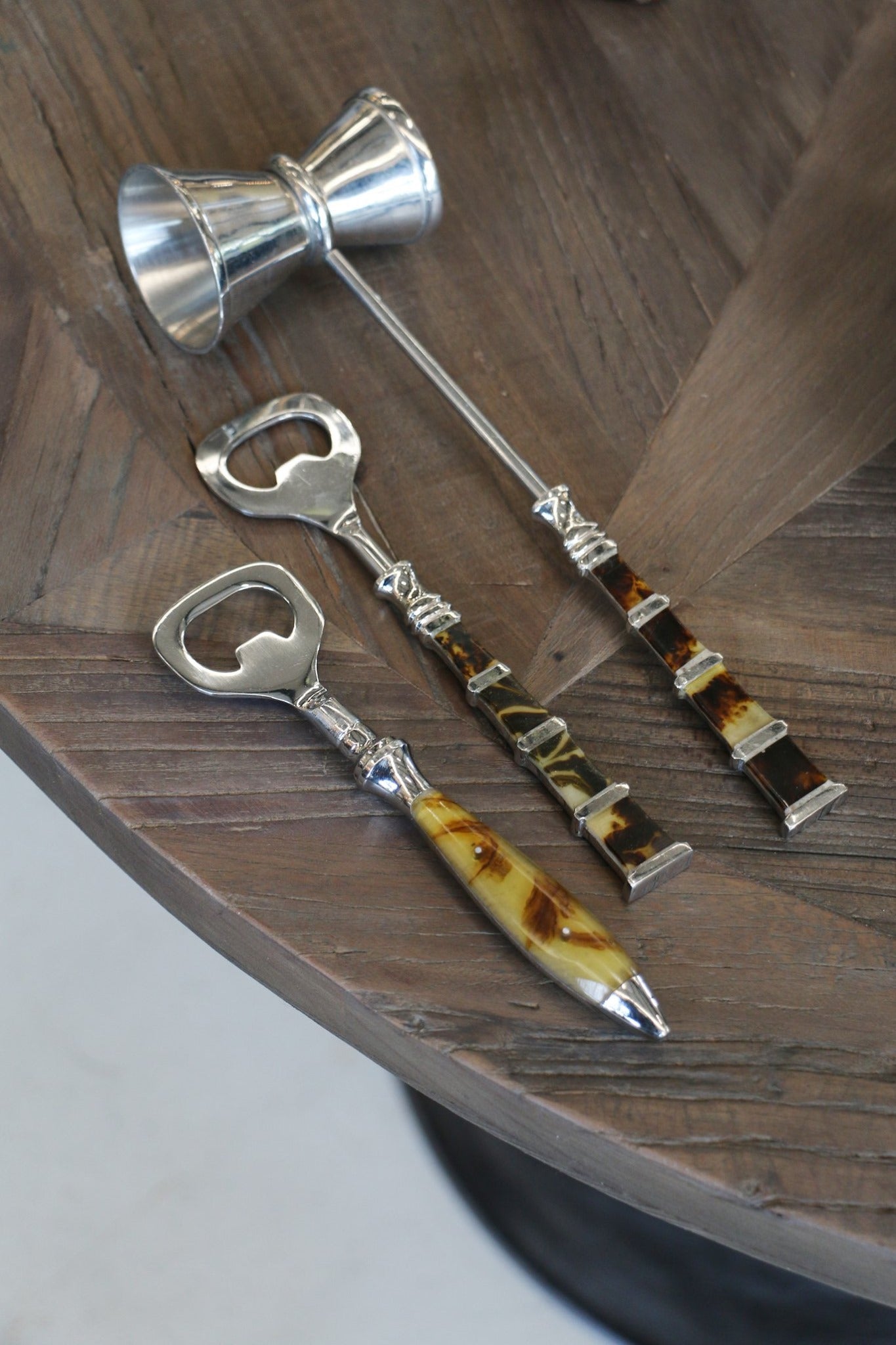 SOHO BONE & STAINLESS STEEL BOTTLE OPENER