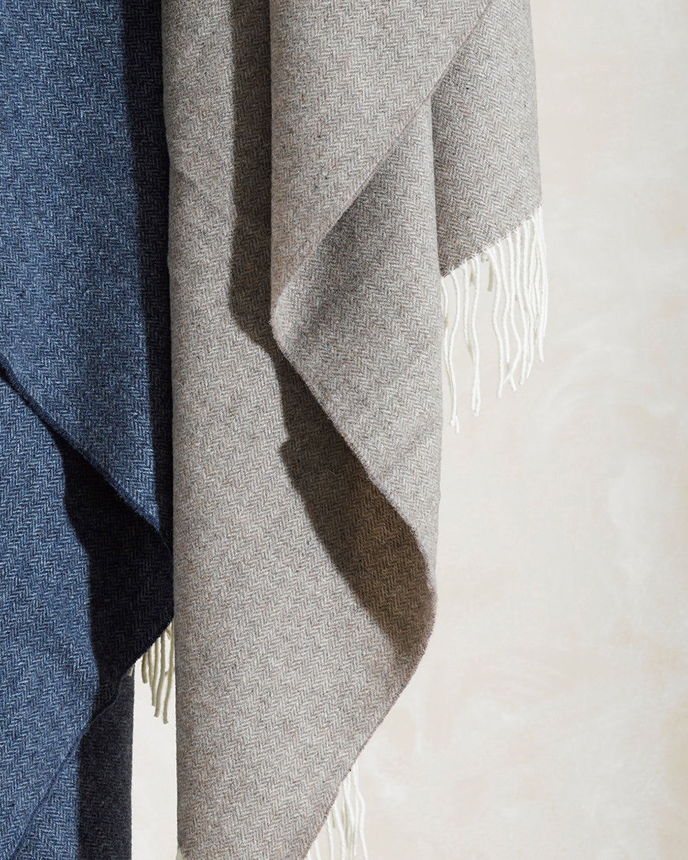 BAMBINA WALNUT THROW