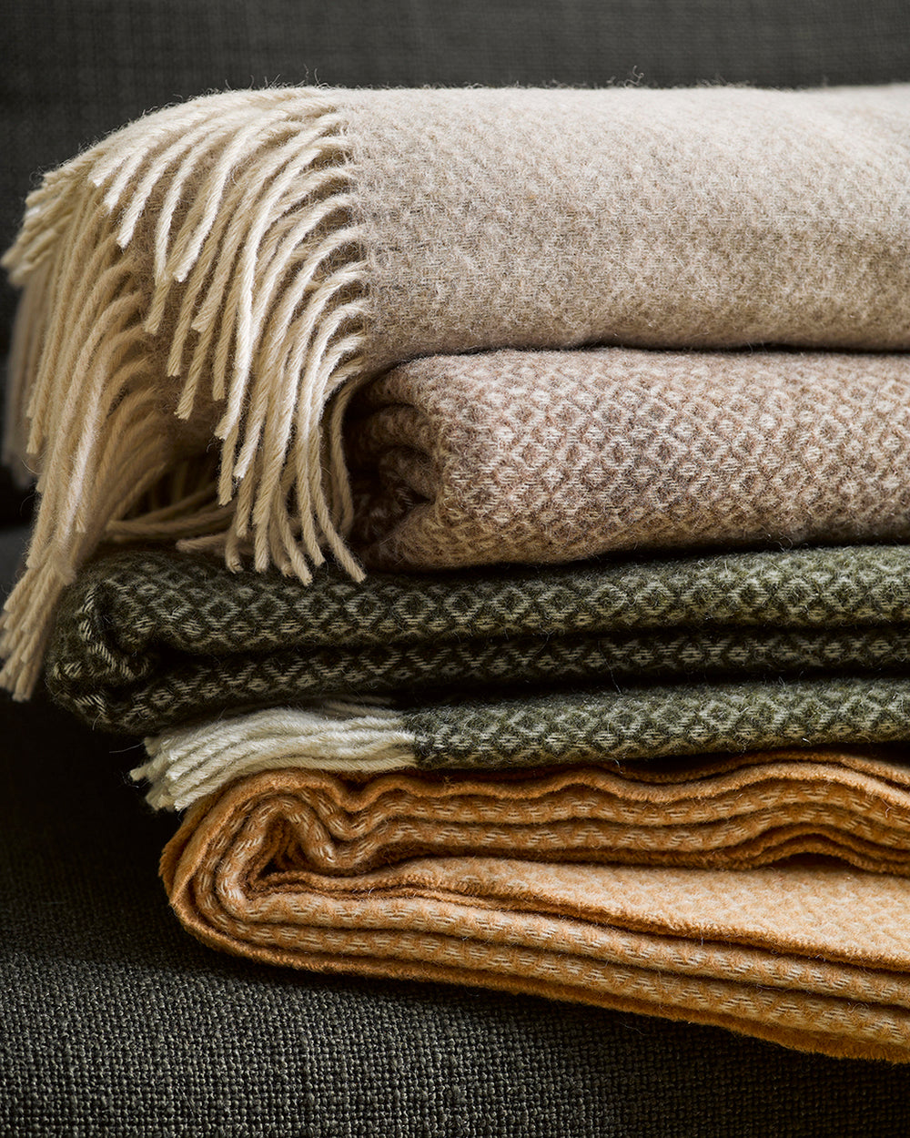 LITTANO LATTE THROW