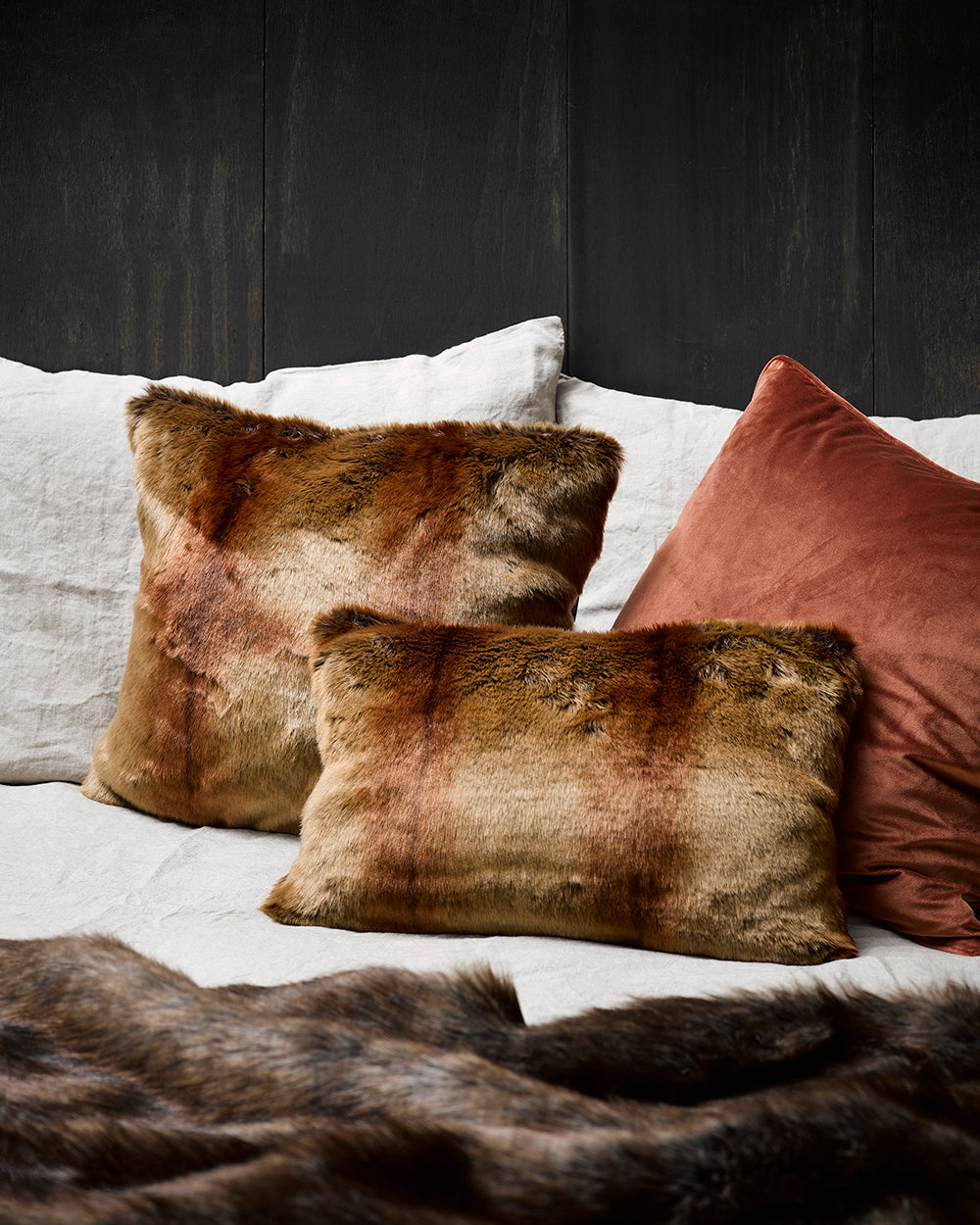 RED LEMUR FAUX FUR CUSHIONS