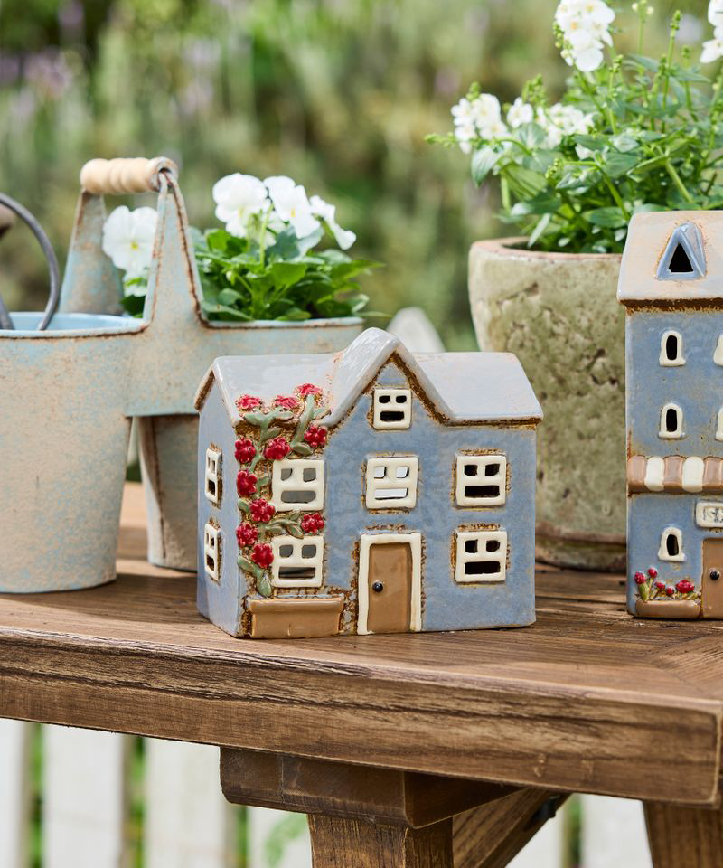 TEALIGHT HOUSES