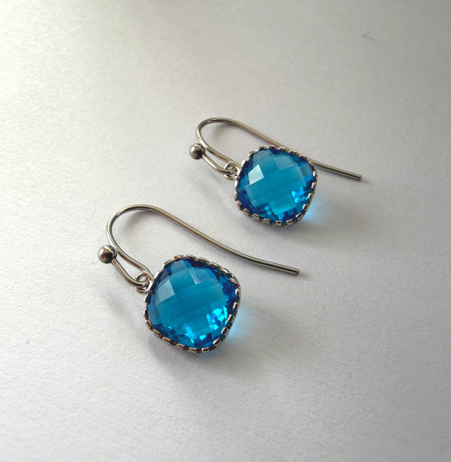 AMRAPALI EARRINGS - CAPRI BLUE
