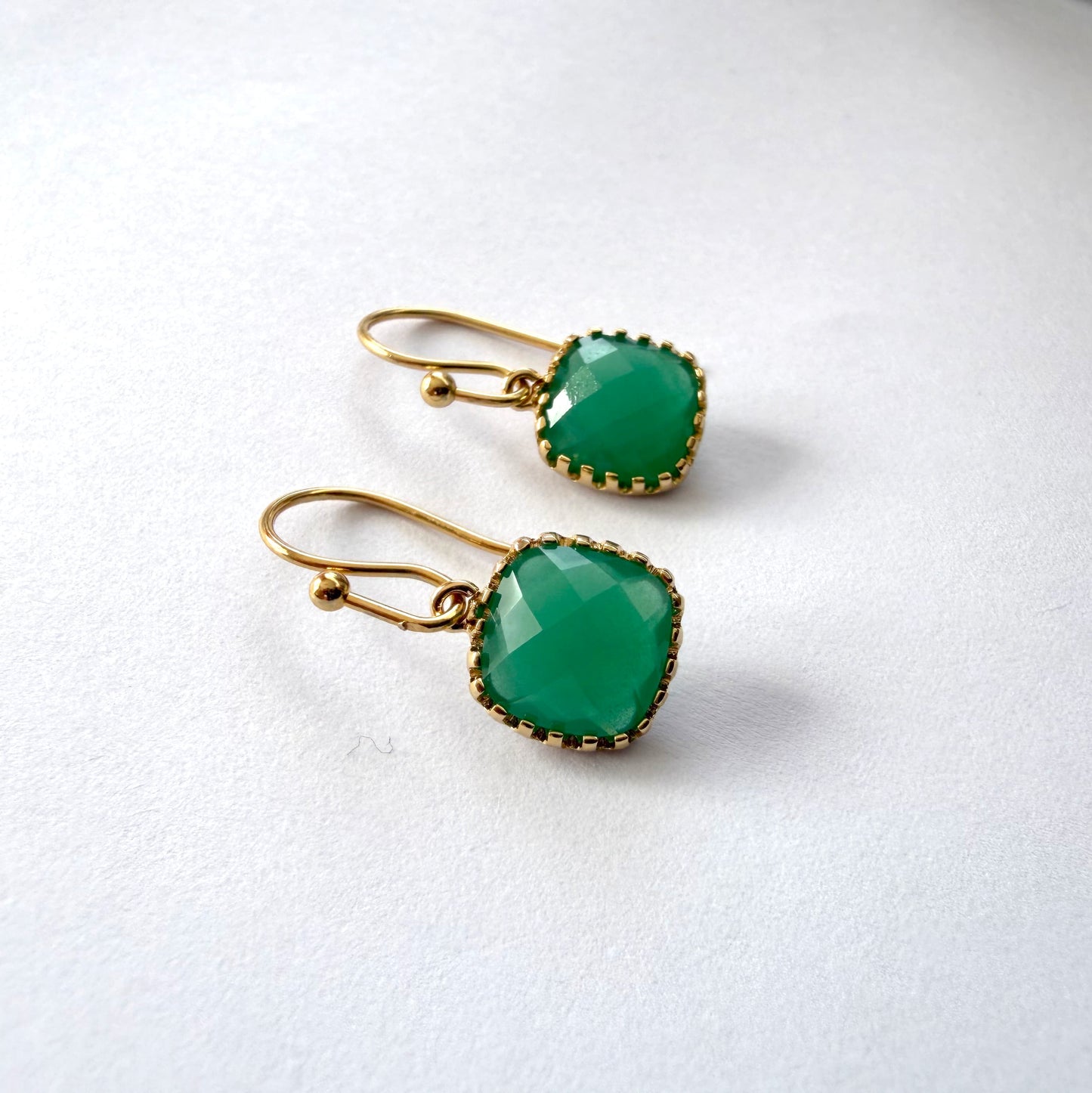 AMRAPALI EARRINGS - EMERALD