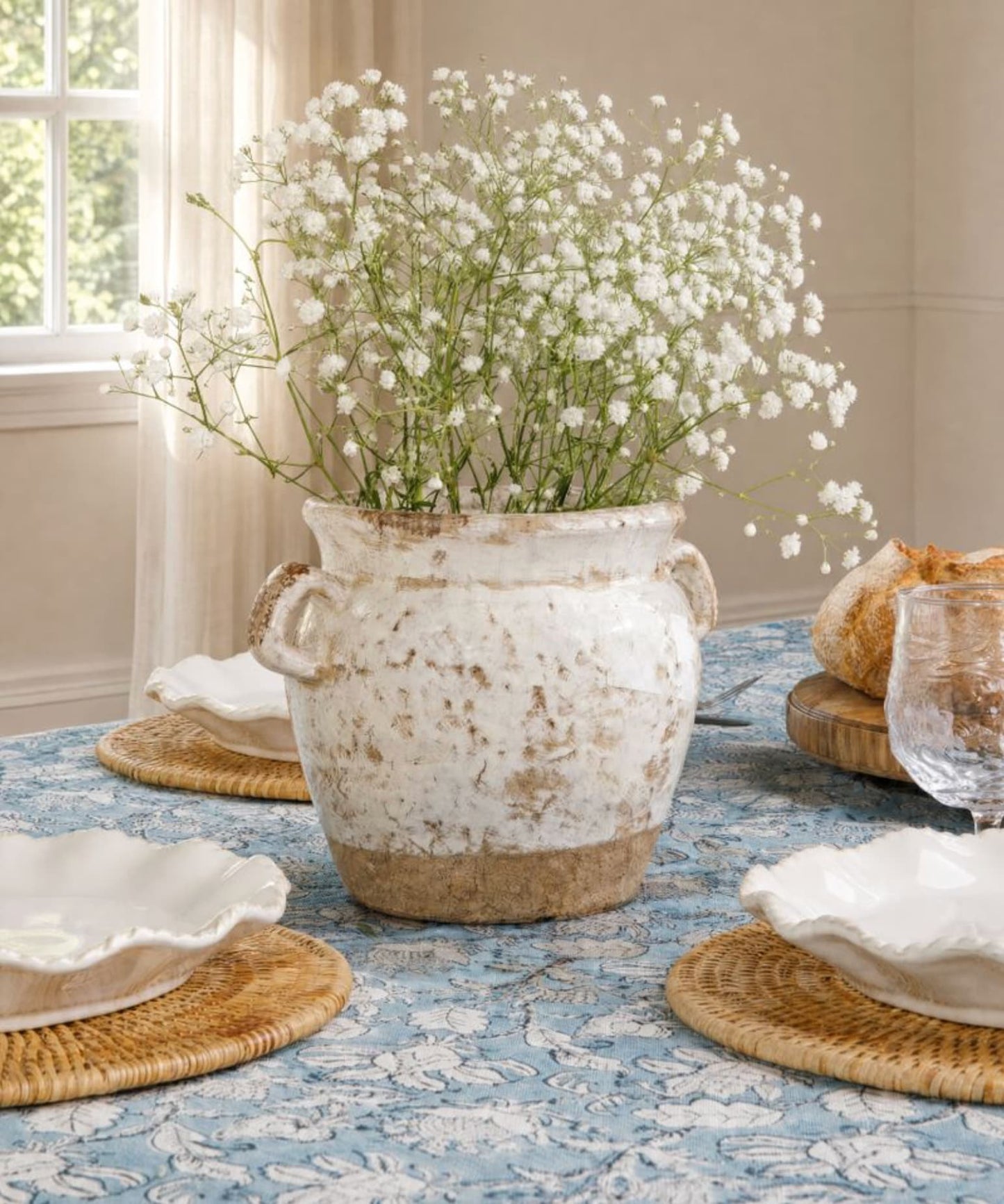 ARLES CERAMIC VASE
