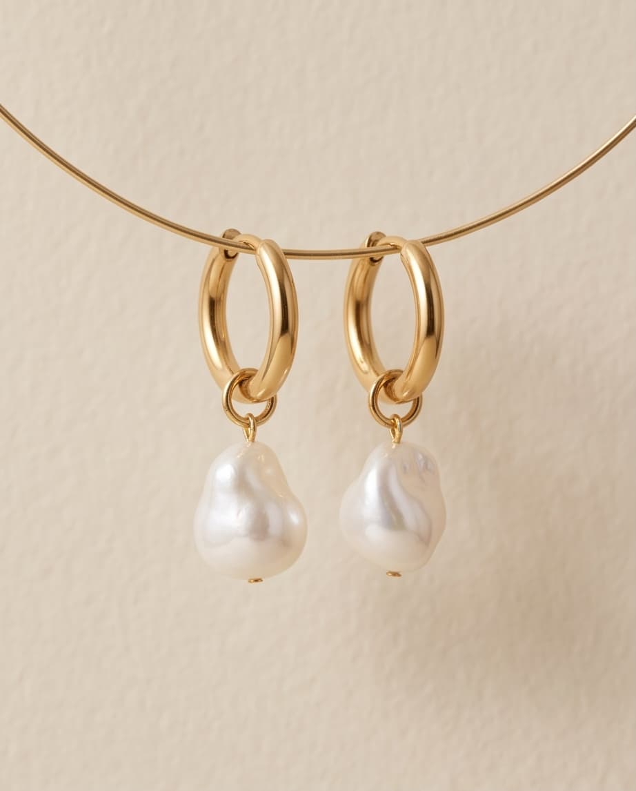 BAROQUE PEARL HOOPS - GOLD