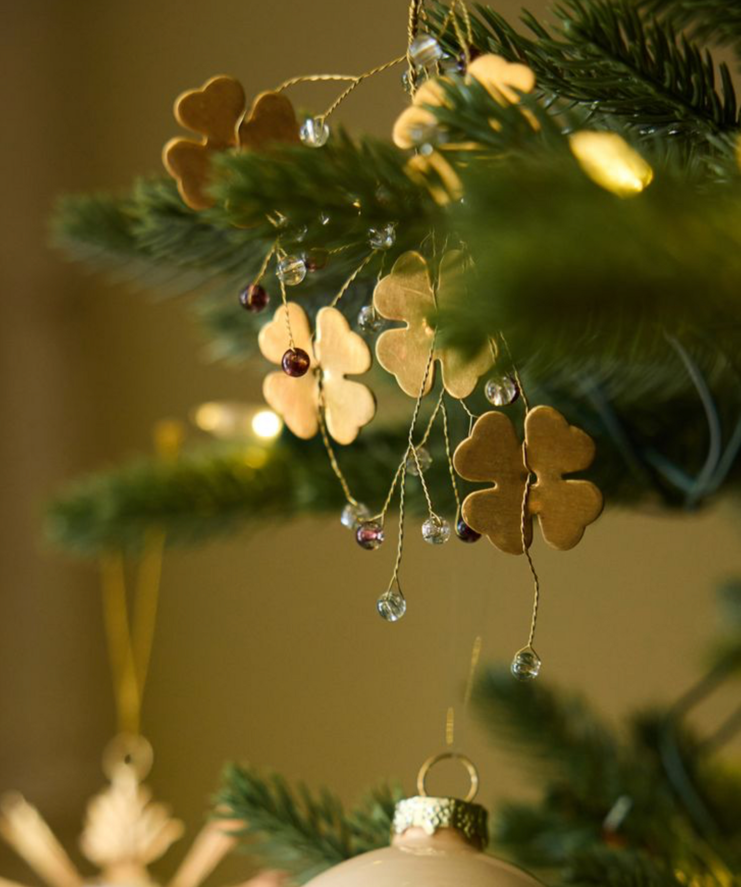 PRE ORDER: BEADED BUNCH ORNAMENT - GOLD