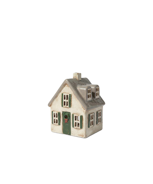 PRE ORDER: NORDGARD VILLA WITH BOW WREATH