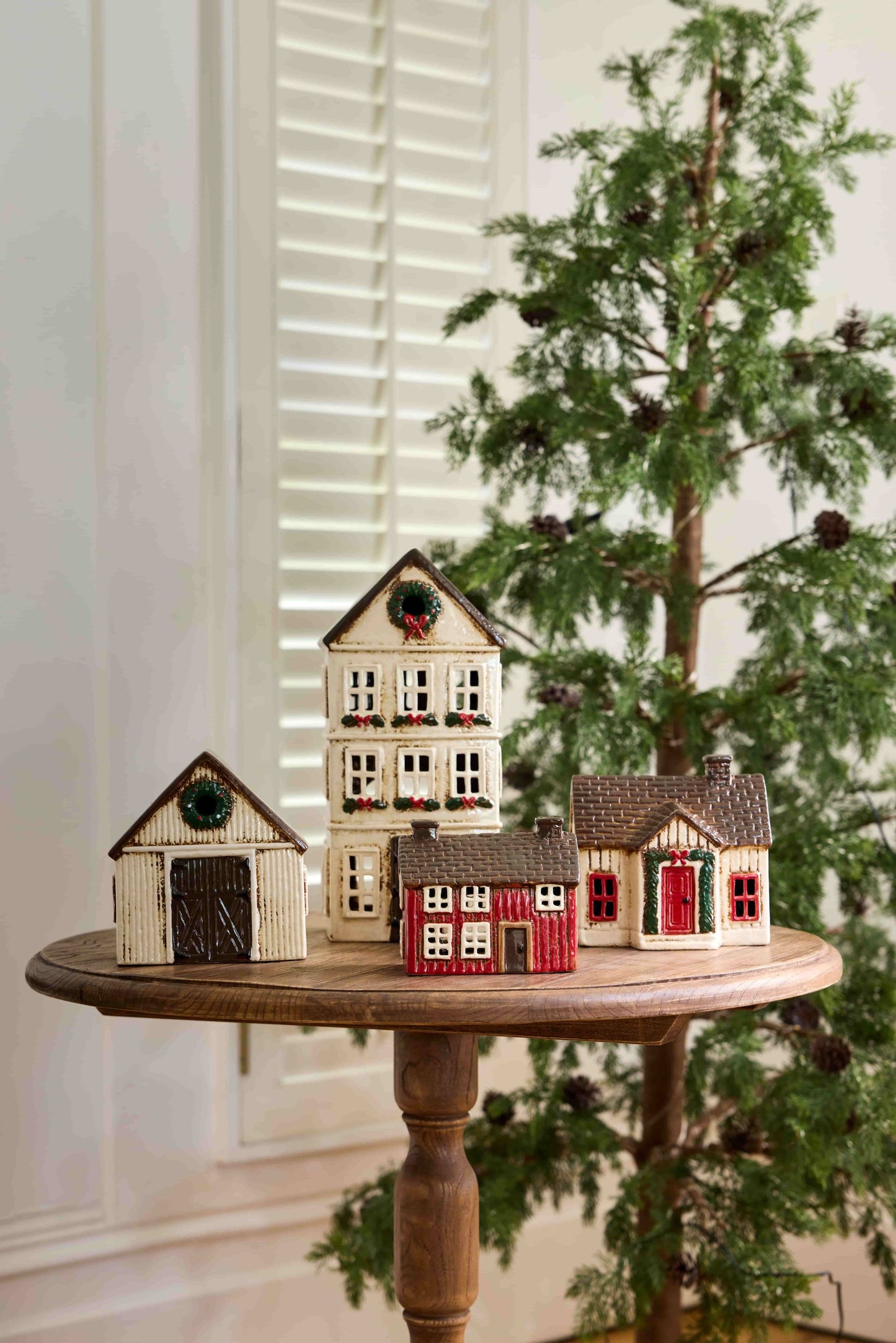 PRE ORDER: NORDGARD GARLAND COTTAGE