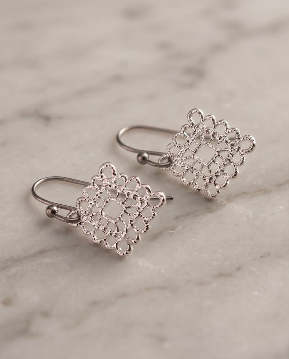 DIAMOND LACE EARRINGS - SILVER