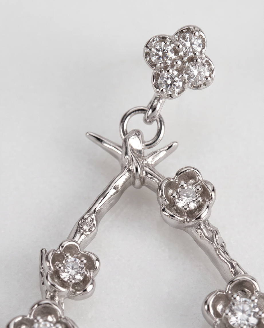 FLEUR DE LUNE EARRINGS