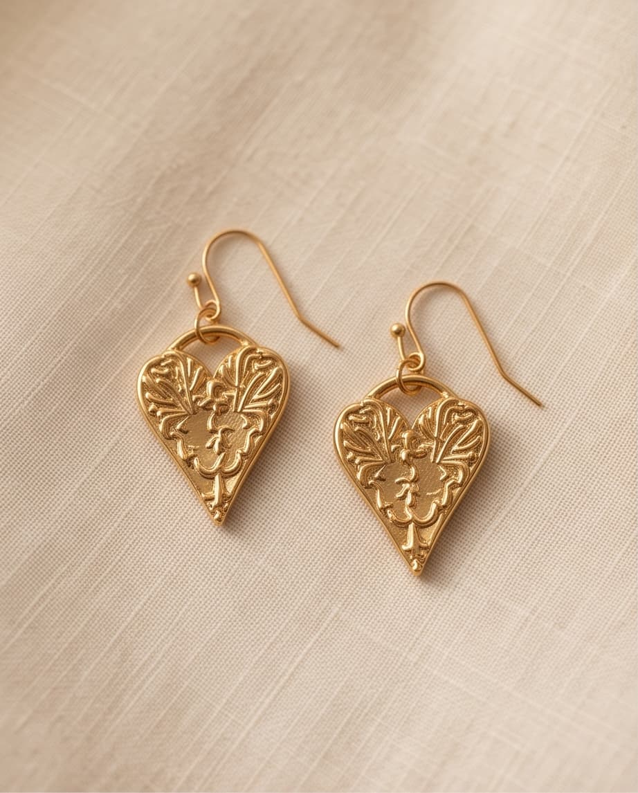 FLOWER OF THE HEART EARRINGS - GOLD
