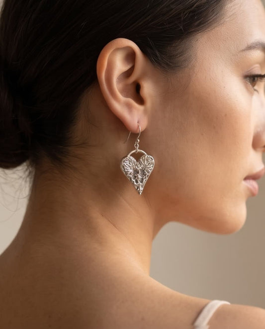 FLOWER OF THE HEART EARRINGS - SILVER