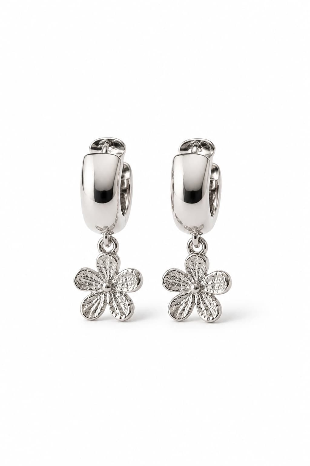 FORGET ME KNOT HUGGIE EARRINGS