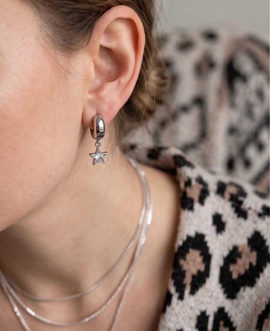 GRAZING STAR HUGGIE EARRINGS