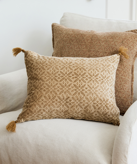 JOLIE HANDBLOCK VELVET CUSHION