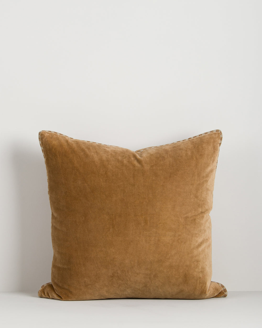 EDWARD VELVET 50 X 50CM CUSHION - BUTTERSCOTCH