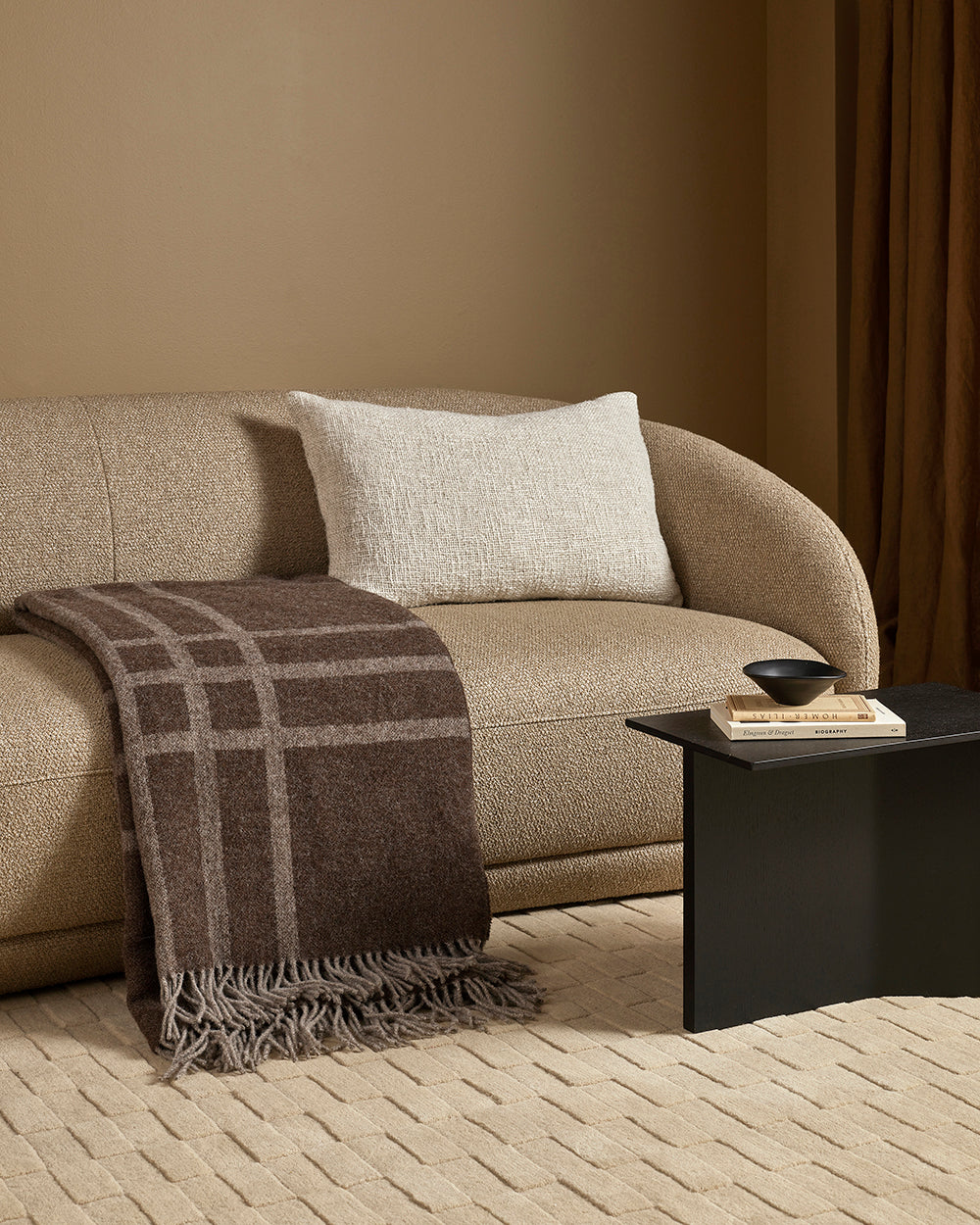 FIORDLAND THROW - WALNUT