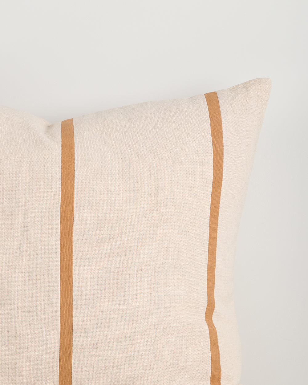 OTIS 55 X 55CM CUSHION - OAT / CARAMEL