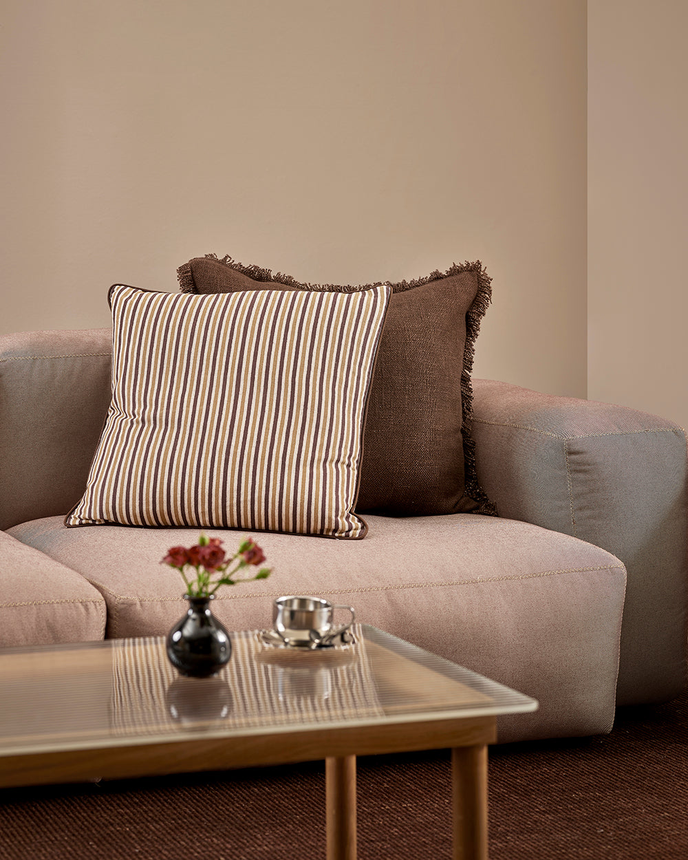 STRATO 55 X 55CM CUSHION - CHOCOLATE