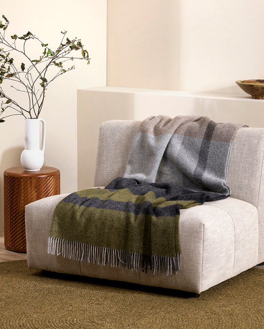 BRUNSWICK NZ WOOL THROW - OLIVE