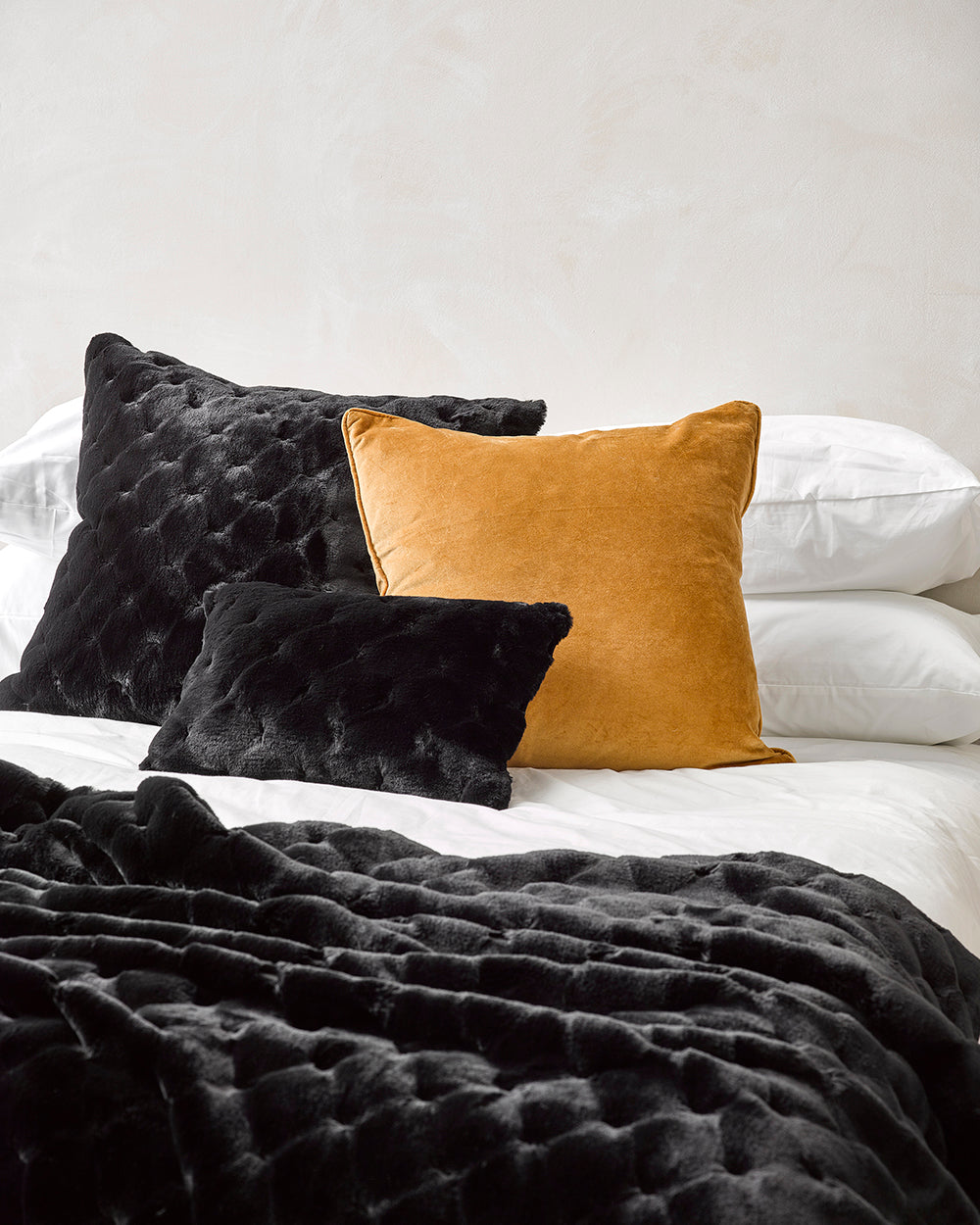 VALENTINA BLACK FAUX FUR CUSHIONS